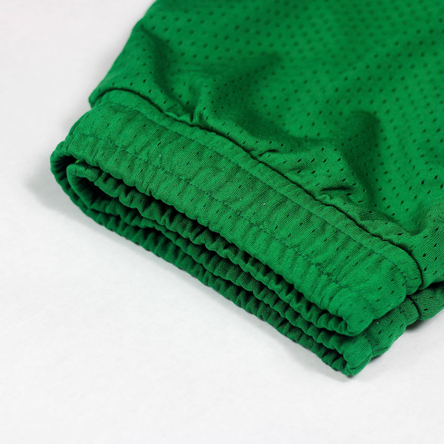 Midweight &#39;City&#39; Mesh Shorts - &#39;Pine&#39; Green